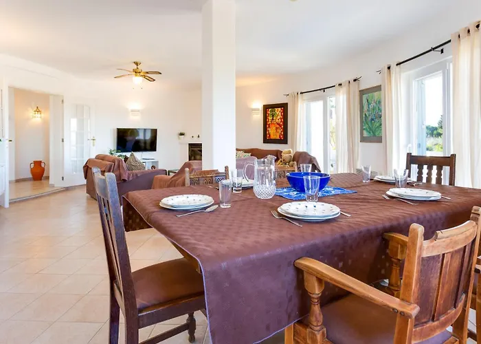 Ursinho By Algarve Holidays Villa